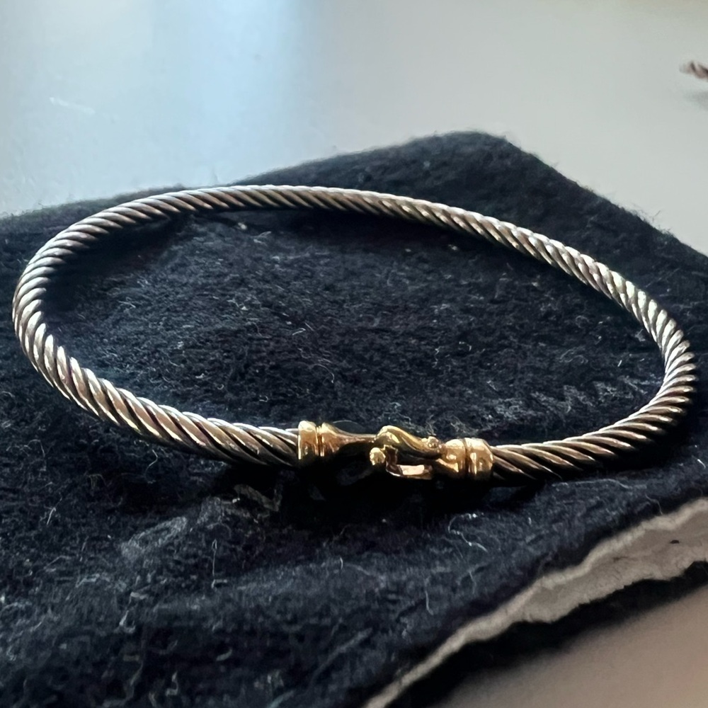 Buckle Classic Cable Bracelet | David Yurman - Picture 2 of 10